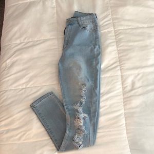 Fashion Nova Jeans ✨ size 5/6, stretch high waisted ripped jeans, tall length